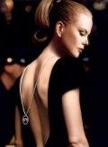 Nicole je perfektní tváří pro Chanel no 5 - je hezká, sebevědomá, umí být elegantní i hodit vyzývavé oko.