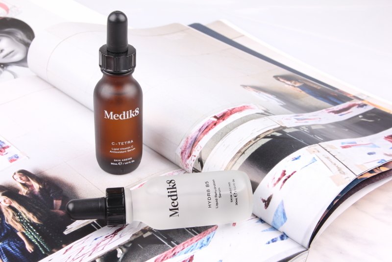 Retinol často obsahují pleťová séra