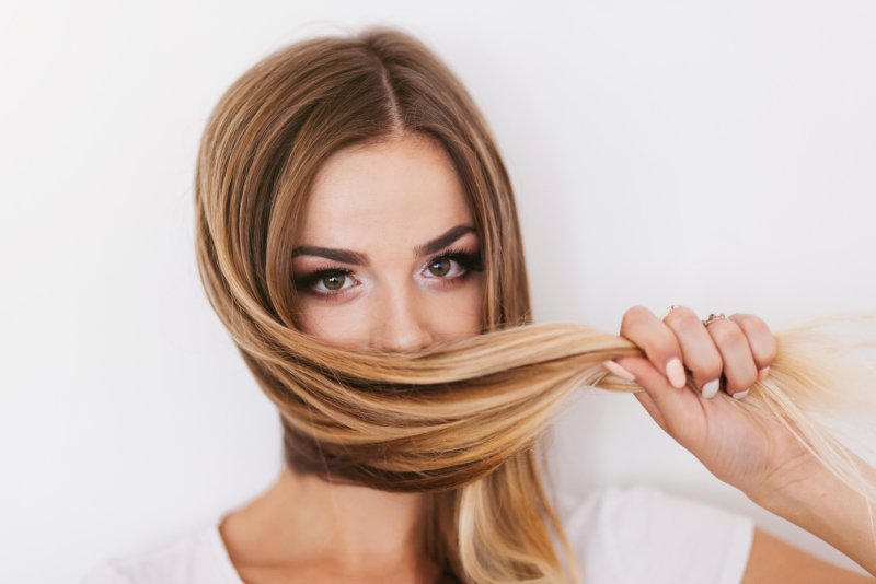 Keratin se používá ve výrobě kosmetiky na vlasy. Zdroj: Romvy / Shutterstock, Inc.