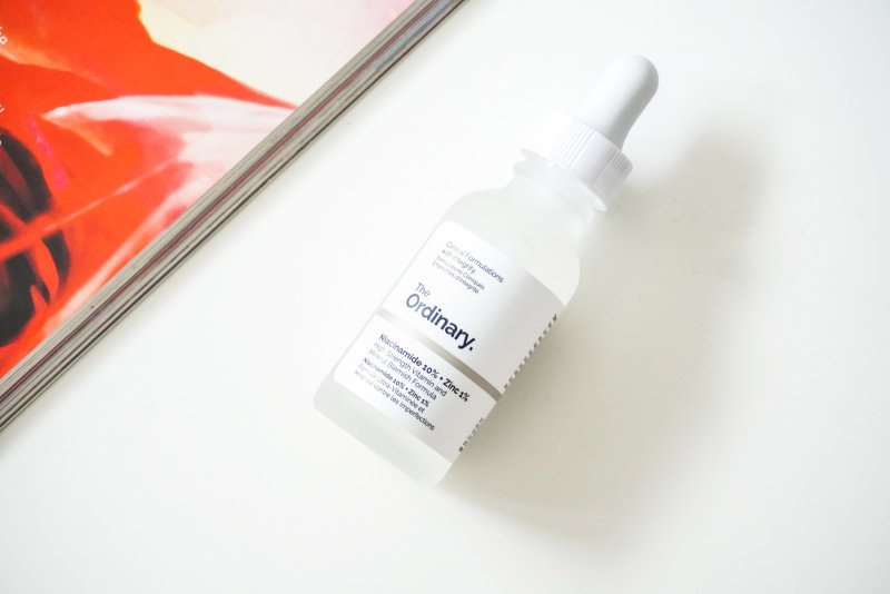 The Ordinary sérum Niacinamide 10% + Zinc 1% je účinným lékem na krásnou pleť.