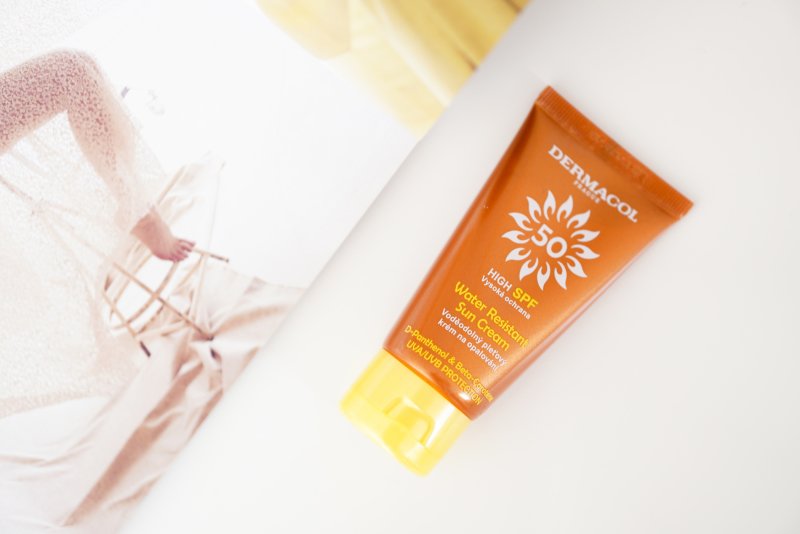Podívejte se na další recenze Dermacol Water Resistant Sun Cream »