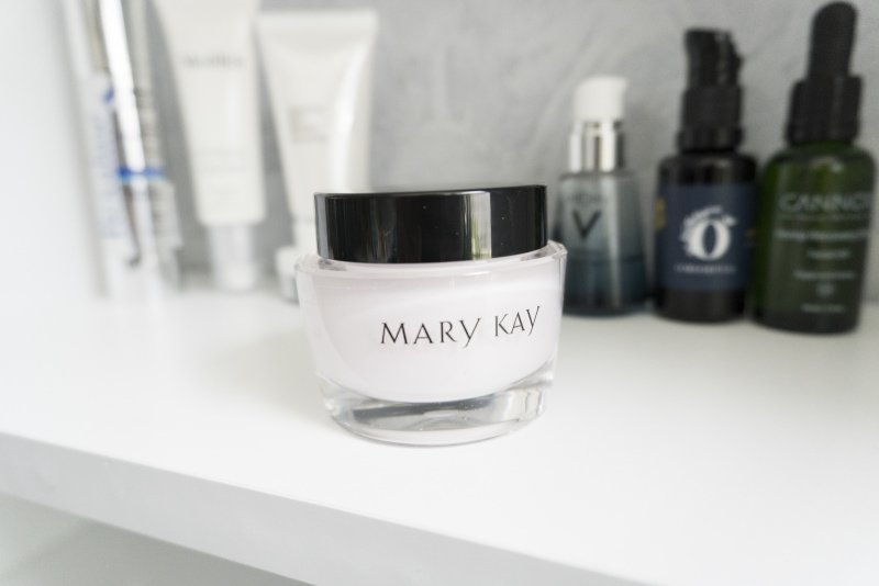 Mary Kay Intense Moisturising Cream